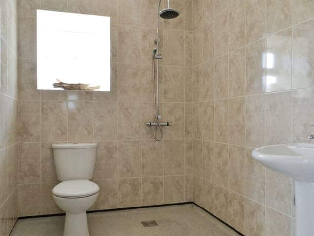 Typical wet-room | Kestrel Cottage, Hazel Cottage, Bramble Cottage - Durham Country Cottages, Haswell, near Durham