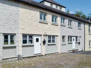 Former equestrian accommodation lovingly restored and converted | Stable Cottage, Llandeilo