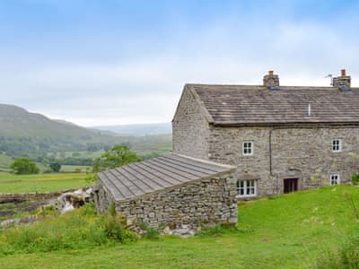 East Cottage In Booze Near Reeth Yorkshire The Yorkshire Dales