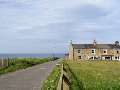 Lovely terraced property near the coast | Sea Breeze Cottage, Cowbar, near Staithes