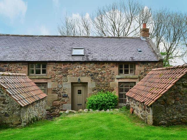 Attractive, detached, former farmworker&rsquo;s cottage  | Timberwick Green - Akeld Manor, Akeld, Wooler