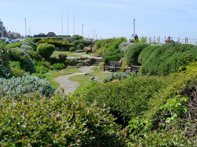 Surrounding area | The Lookout, Cromer