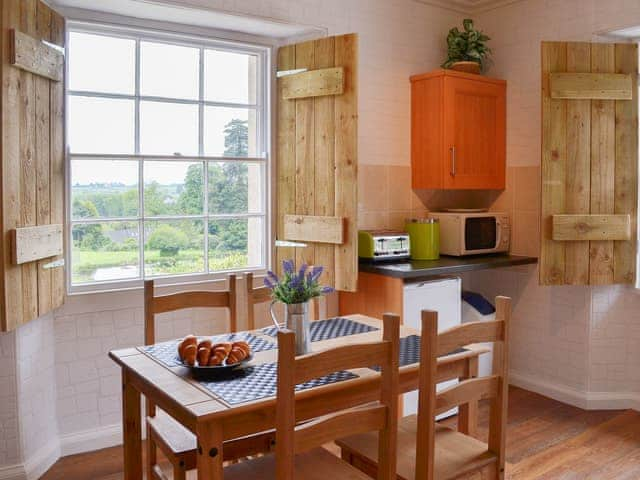 Kitchen/diner | Gibson Apartment - Rosecraddoc Manor, Liskeard