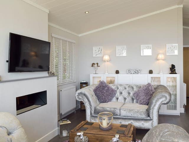 Sumptuously furnished living area | Seacliff, Corton, near Lowestoft