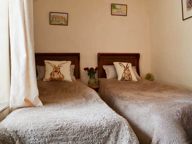 Twin bedroom | Dove Cottage, Barnard Castle