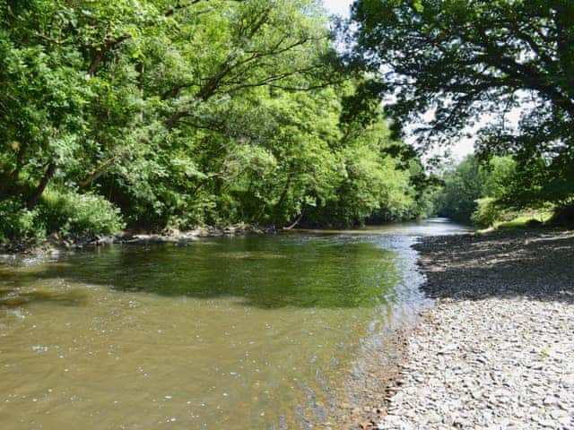 Privately owned 2 miles of river bank along the River Torridge | Little WarhamLittle Warham Cottage, Beaford, near Torrington