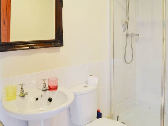 Shower room | Broomstick Cottage - Soppit Farm Cottages, Elsdon