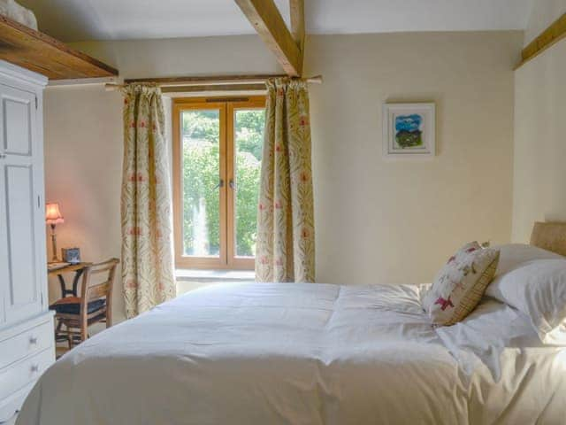 Comfortable double bedroom | Annie&rsquo;s Cottage, Milton Combe, near Yelverton