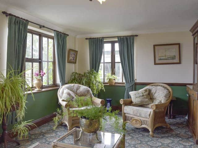 Peaceful second living room | Tillet Cottage, Oulton Broad, near Lowestoft