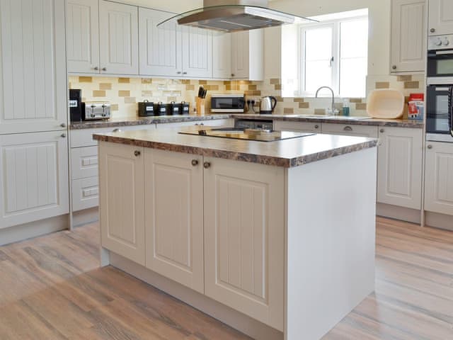 Stylish kitchen with &lsquo;island&rsquo; | Old Dairy - Andover Lane Farm, Faberstown, near Andover