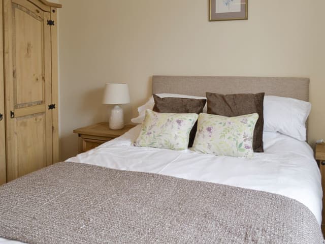 Ample storage within second double bedroom | Old Dairy - Andover Lane Farm, Faberstown, near Andover