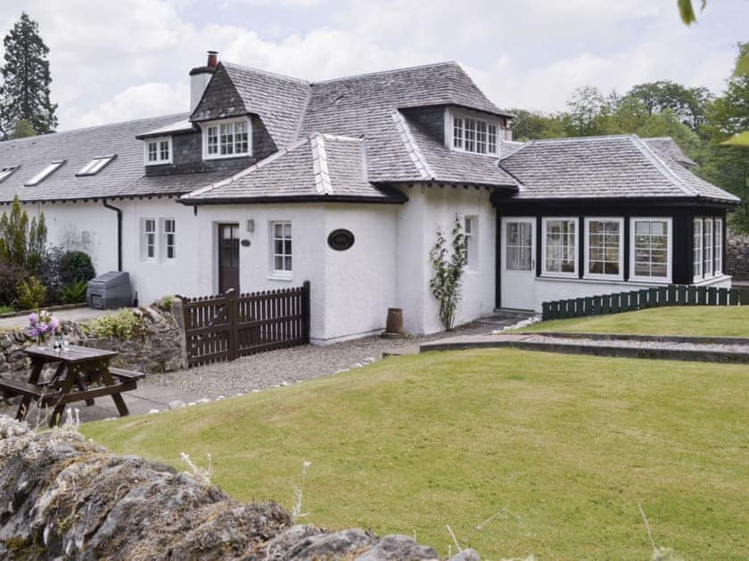 Splendid holiday home | Home Farm Cottage - Home Farm, Glendaruel