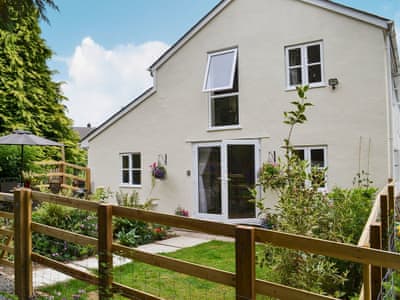 Pretty holiday cottage | Sandpipers, Derril, near Bude 