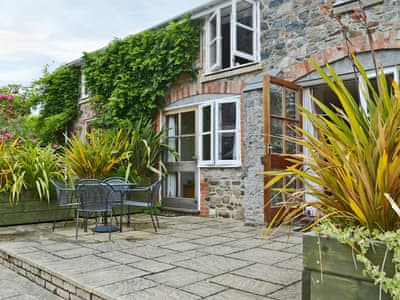 Attractice barn conversion | Wisteria Cottage - East Dunley Cottages, Bovey Tracey