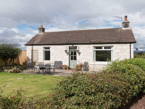 Delightful, detached holiday cottage  | The Den at Culross, Culross, near Dunfermline