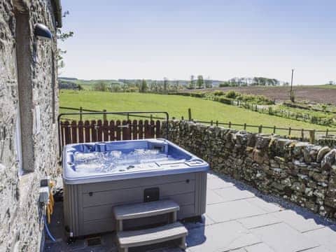 Private hot tub for 6 | High Kirkland Holiday Cottages: Heron View - High Kirkland Holiday Cottages, Kirkcudbright