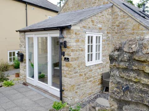 Charming holiday home | Linnets, Beaminster