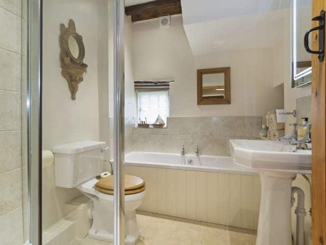 Well presented bathroom with shower cubicle | Flowers Barn, Middle Duntisbourne, near Cirencester