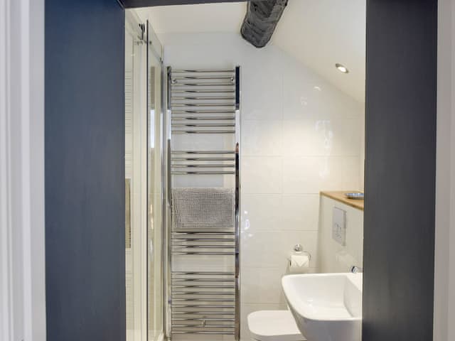En-suite shower room | Windy Nook, Pooley Bridge