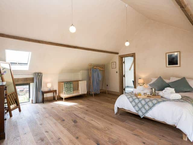 Large double bedroom with en-suite | Old Hall Farm Barn, Kerdiston, near Norwich