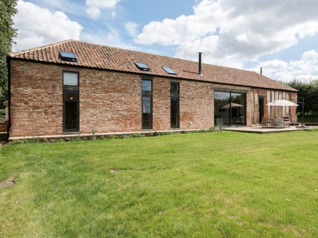 Exterior | Old Hall Farm Barn, Kerdiston, near Norwich