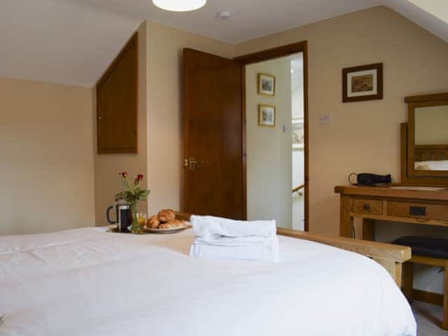 Double bedroom | Coachman&rsquo;s House, Whitby