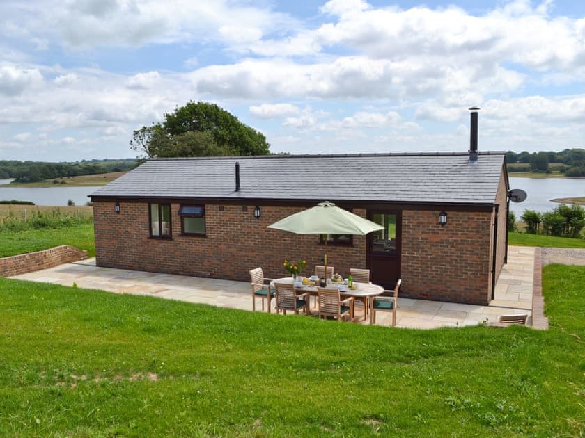 Hoppers Cottage In Wadhurst Near Tunbridge Wells Sussex Book