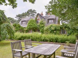 Picture-postcard holiday home | Thatched Cottage, Witton, near North Walsham