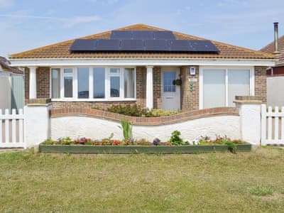 Lovely detached bungalow | Fairwind, Peacehaven