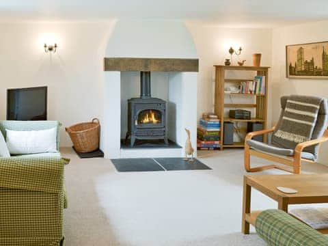 Spacious characterful living room | The Shippon, St Gennys, Bude