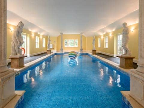 Indoor swimming pool | Northolme Hall, Wainfleet All Saints, near Skegness