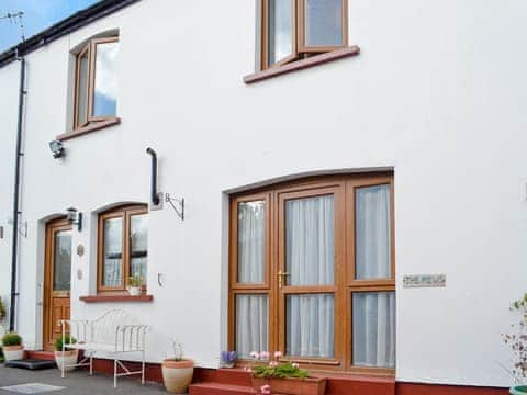 Delightful holiday home | Draig&rsquo;s Cottage, Abergavenny