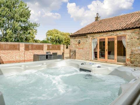 Hot tub | The Coach House, Three Holes, near Wisbech