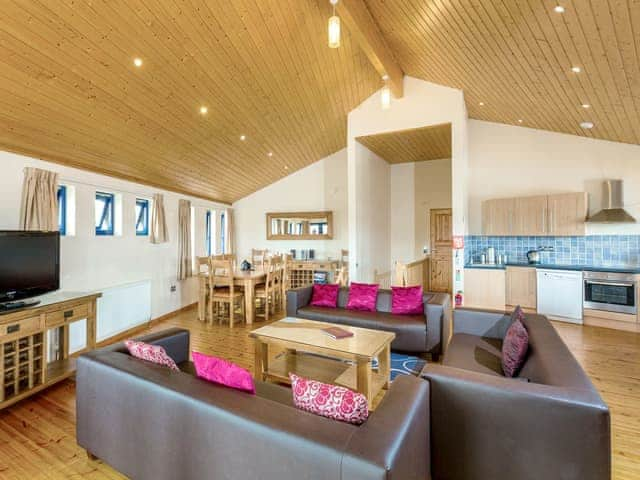 Excellent open plan living space | Waterside - The Boathouse, Wroxham, near Norwich