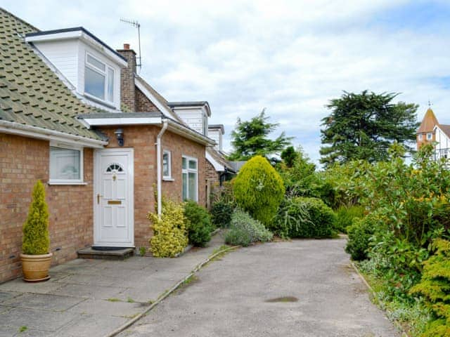 Charming holiday home | Sea Glimpse, West Runton, near Sheringham