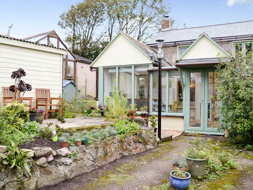 Nan S Cottage In Carn Brea Near Redruth Cornwall Book Online