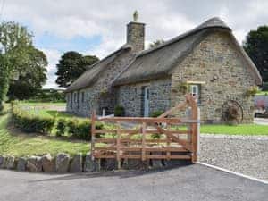 Superb thatched property in rural Wales | Soar Cottage, Dihewyd, near Aberaeron
