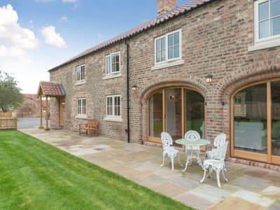 Beautiful converted coach house. | White Lodge Cottage, Carlton Miniott, near Thirsk