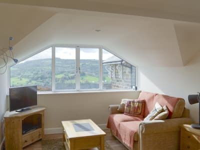 Welcoming living area | Bird Nest - Jackson Road, Matlock