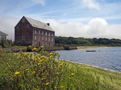 Mill within a few minutes walk | Mill Reach, Yarmouth