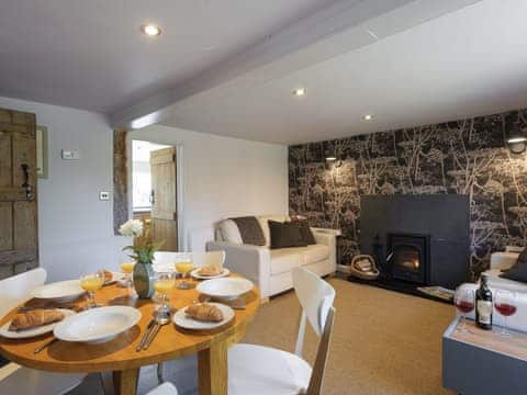 Living/dining room | Hogsnorting Villa, Blythburgh, near Southwold