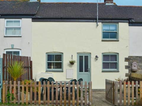 Delightful Cornish holiday home | Willow Cottage, Newquay