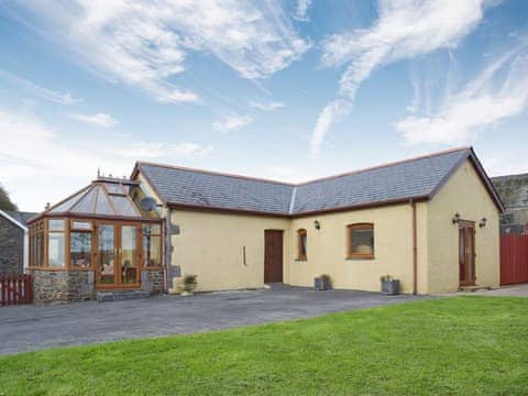 Exterior | Barns End Cottage - Croft Farm Cottages, Ludchurch, near Narberth