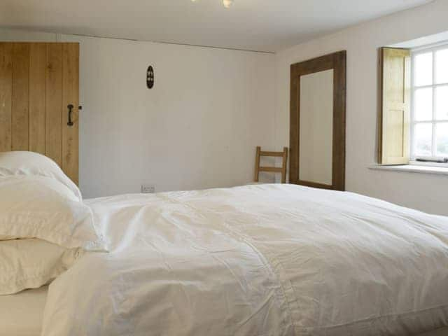 Comfortable double bedroom | South View Cottage, Dean, near Chadlington