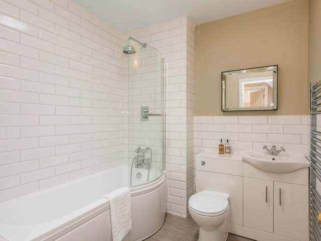 Family bathroom with shower over bath | Cowslip Cottage - Swardeston Cottages, Swardeston, near Mulbarton