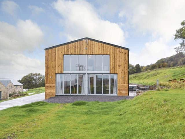 Exquisitely presented holiday home with luxury hot tub | Heartwell Cottage - Bowlees Holiday Cottages, Wolsingham, near Stanhope