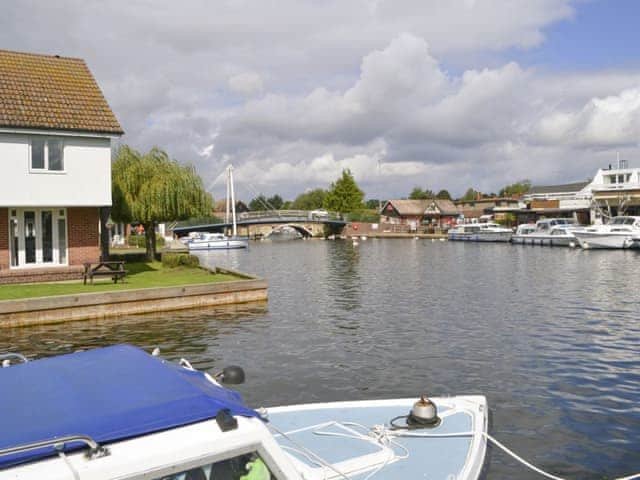 Charming riverside views | Pottergate Cottage, Wroxham