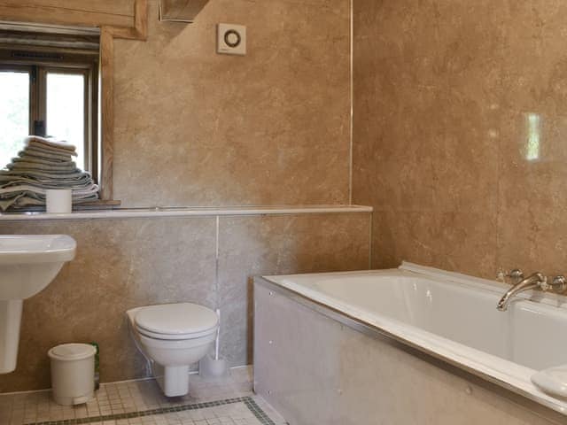 Bathroom | The Ashes, Low Dinsdale