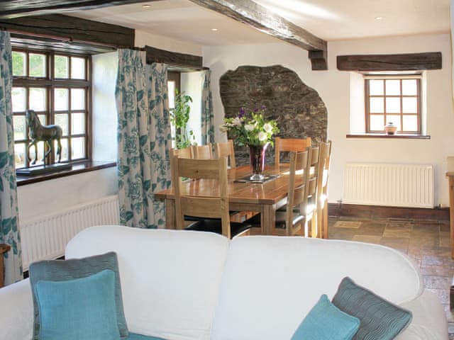 Spacious dining area | Staveley House - Staveley House & Staveley House Apartment, Staveley