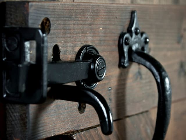 Heritage features throughout | Staveley House - Staveley House & Staveley House Apartment, Staveley
